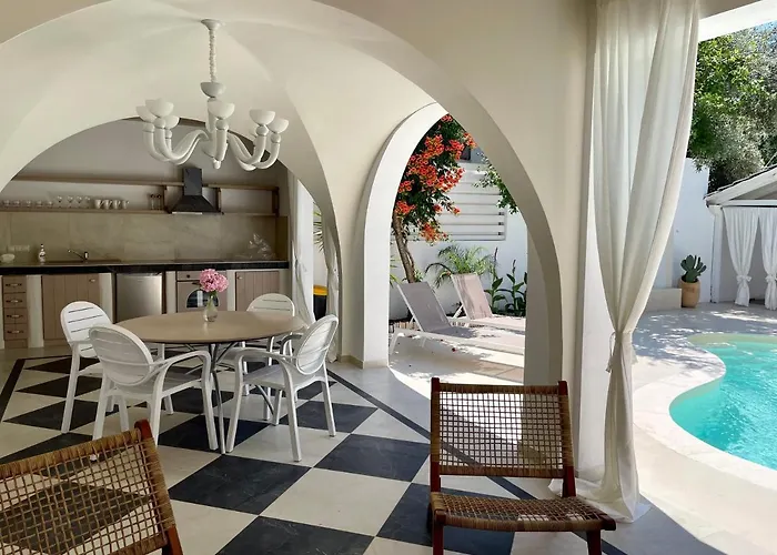 Byblos Aria-the Sea Side Luxury * سكالا سوتيروس
